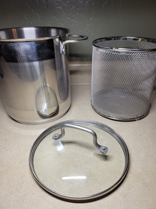 Costco Wholesale Other - Costco Wholesale Professional Stainless Steel   8-quart Pot W/ Strainer And Lid